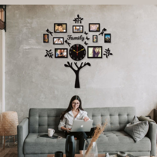 Family treee with phot frame and clock